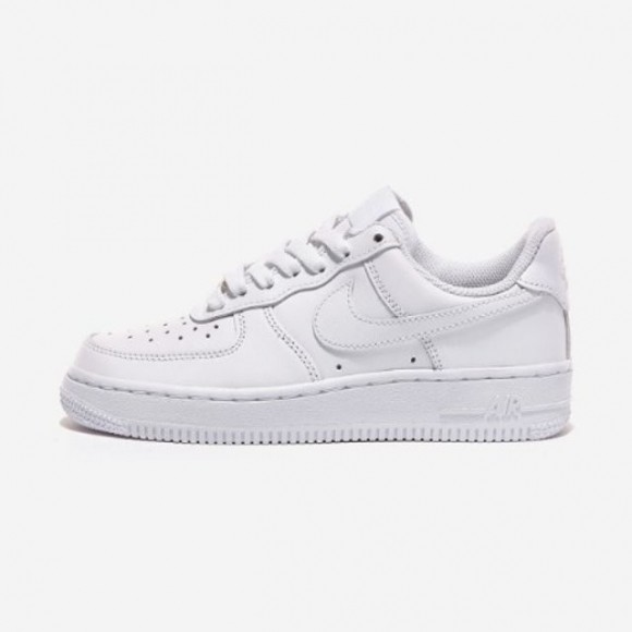 나이키 NIKE 우먼스 에어 포스 1 07 DD8959-100